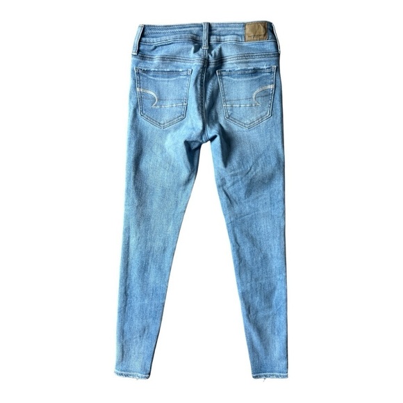 American Eagle Women’s Super Super Stretch Light Wash Skinny Jeans, Size 0 - Picture 3 of 10